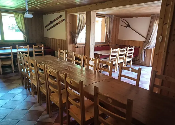 Aiguille 2* Ле дез Альп